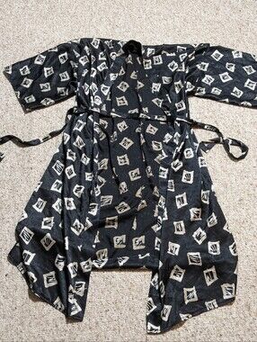 Black Kimono-Style Robe with Beige Geometric Print 80s